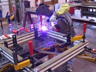 謝崗鈑金加工廠如何確保落料品質管理？